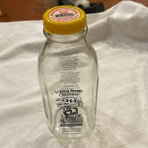 Straus Family Creamery Quart / 946 ml 2014 Glass milk bottle 20th Anniversary